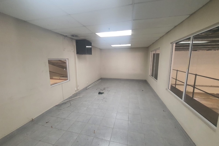 To Let commercial Property for Rent in Deal Party Eastern Cape